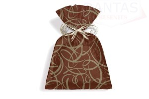 SACO PARA PRESENTE 45X59CM TRIBAL MARROM OURO